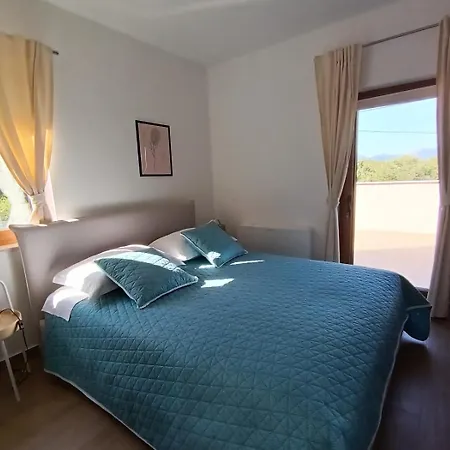 Casa de Férias 5226-1 For 7 Pers In Vrgorac